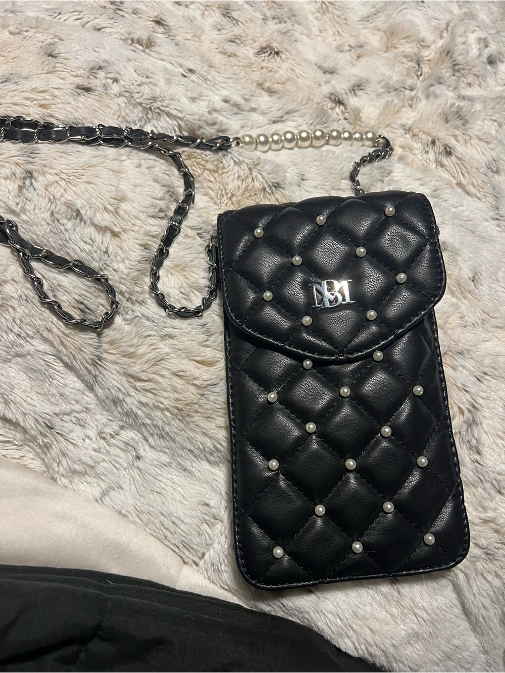 Badgley Mischka Black Quilted Pearl-Stud Crossbody Phone Bag
